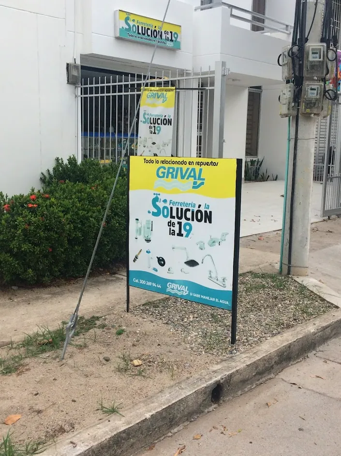 Ferreteria La Solución de la 19