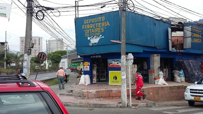 Depósito y Ferretería Ditaires