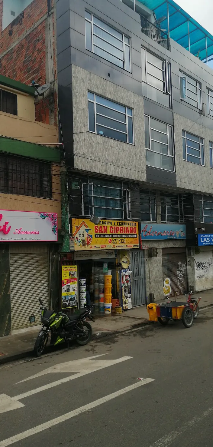Depósito y Ferretería San Cipriano