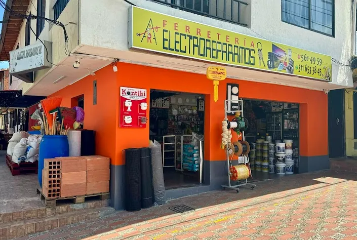 Ferretería – ESQUINA FERRETERA