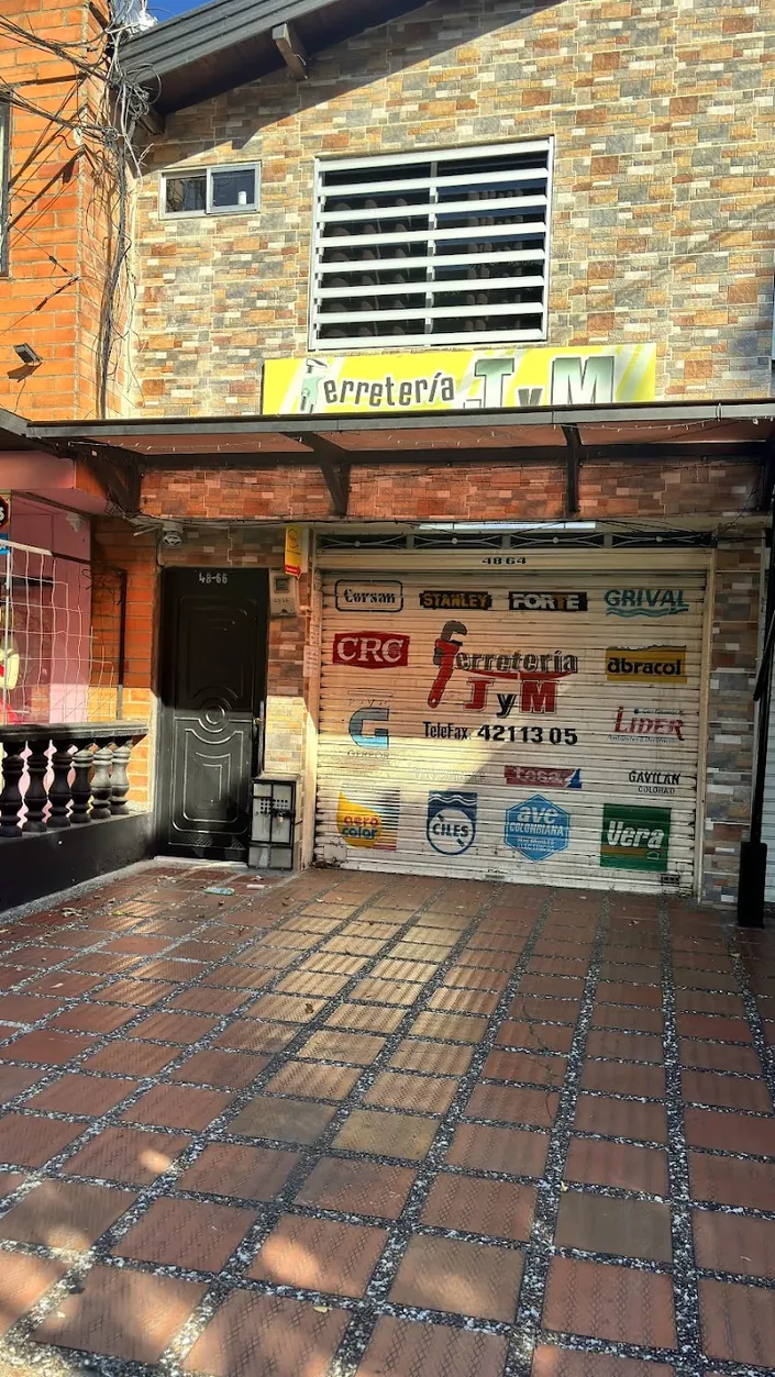 Ferretería J y M