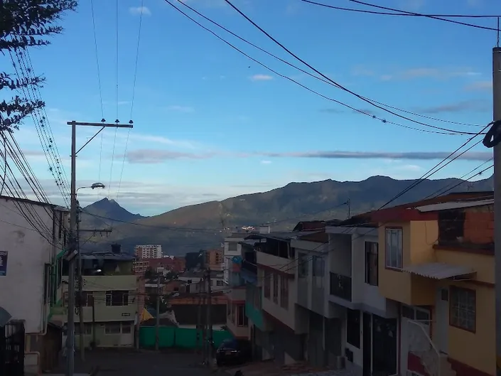 Ferreteria y Cerrajeria Fusacatan