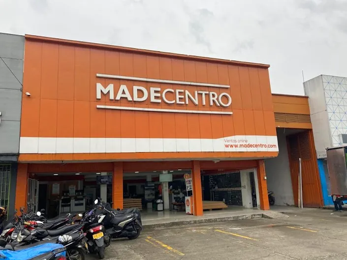 Madecentro Itagüí Autopista