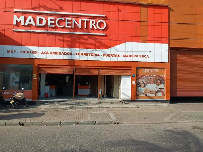 Madecentro Montería Cll 41