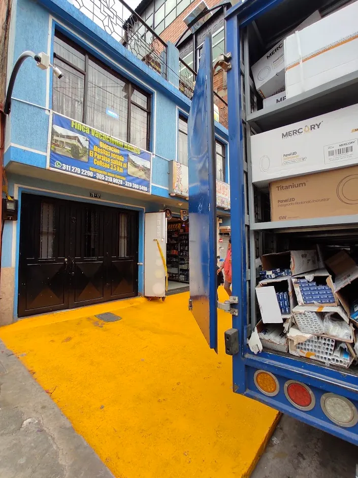 Suministros generales de construcción y ferretería