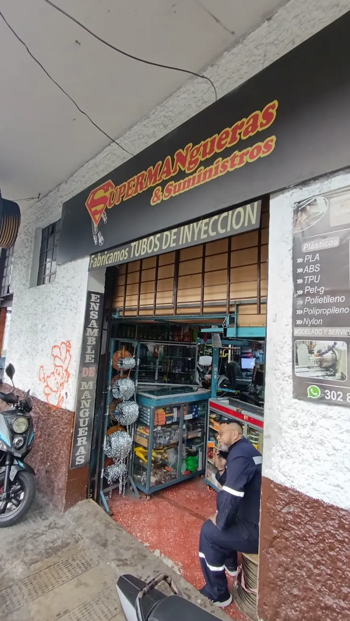 Supermangueras & Suministros