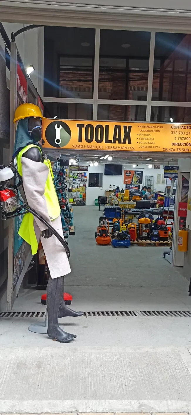 Toolax